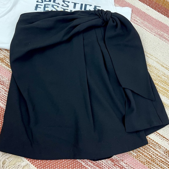 NWT ZARA SIDE KNOTTED SKORT 🖤 - Picture 8 of 8